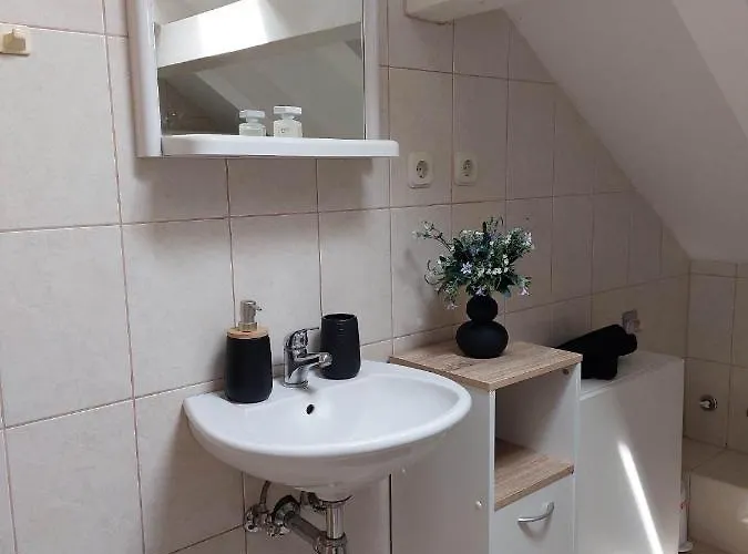 Mare * Σίμπενικ